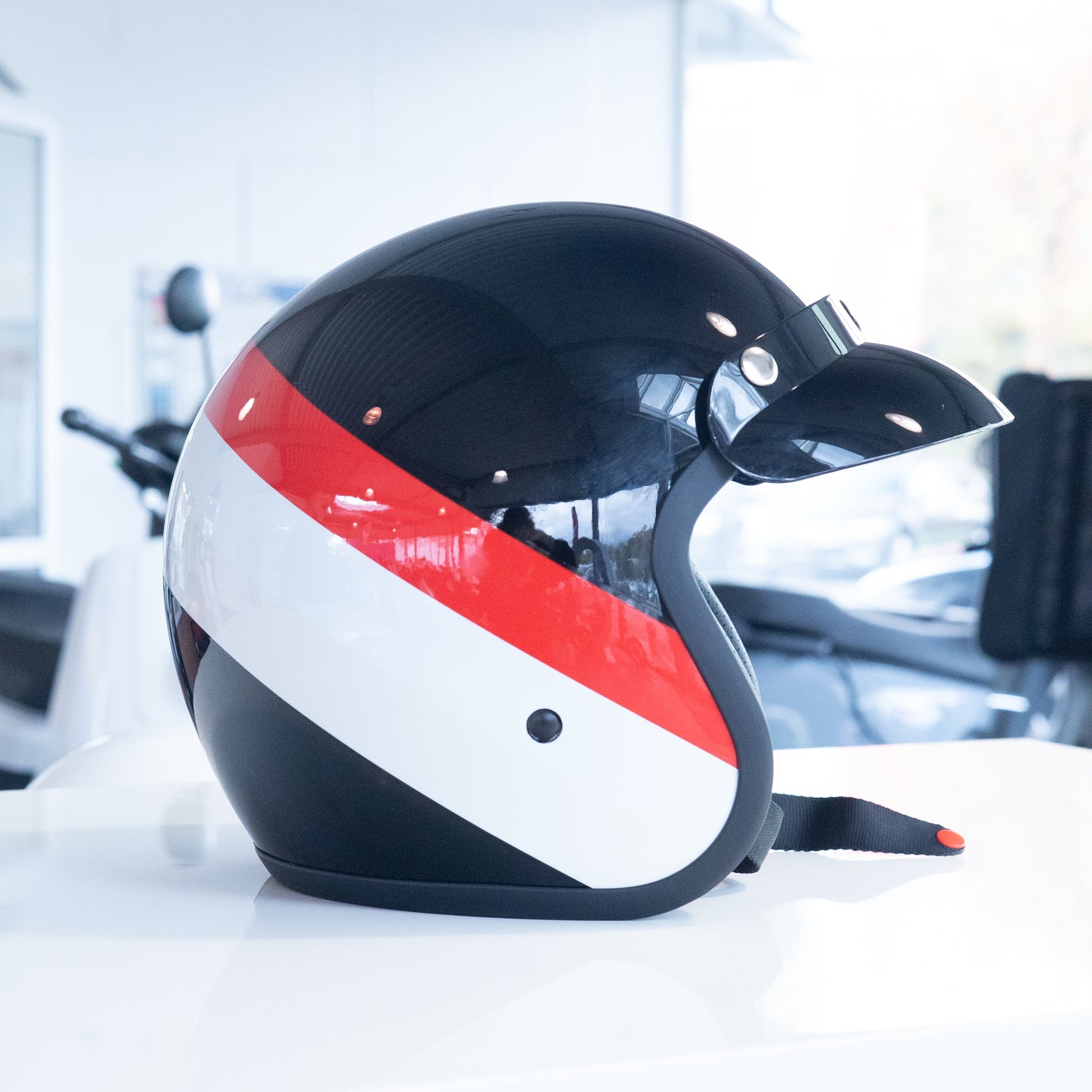 Niu Helm | Schwarz | E9 zertifiziert