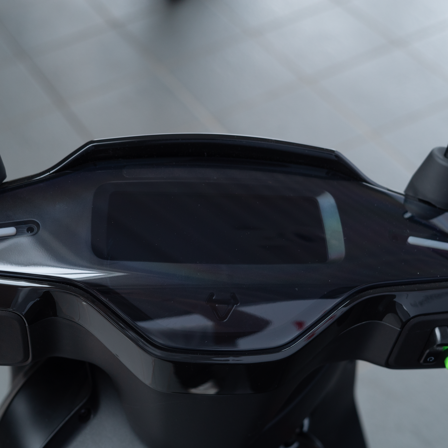 MQi GT EVO | 100 km/h | Schwarz-Matt