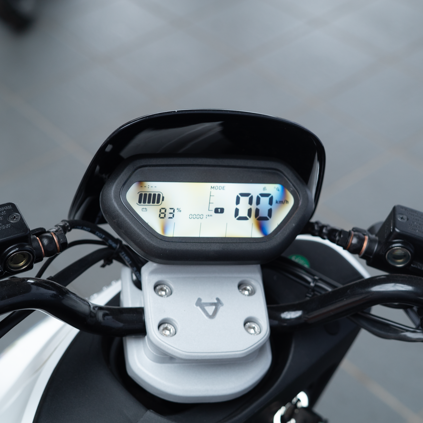 NQi Cargo | 45 km/h | Weiß