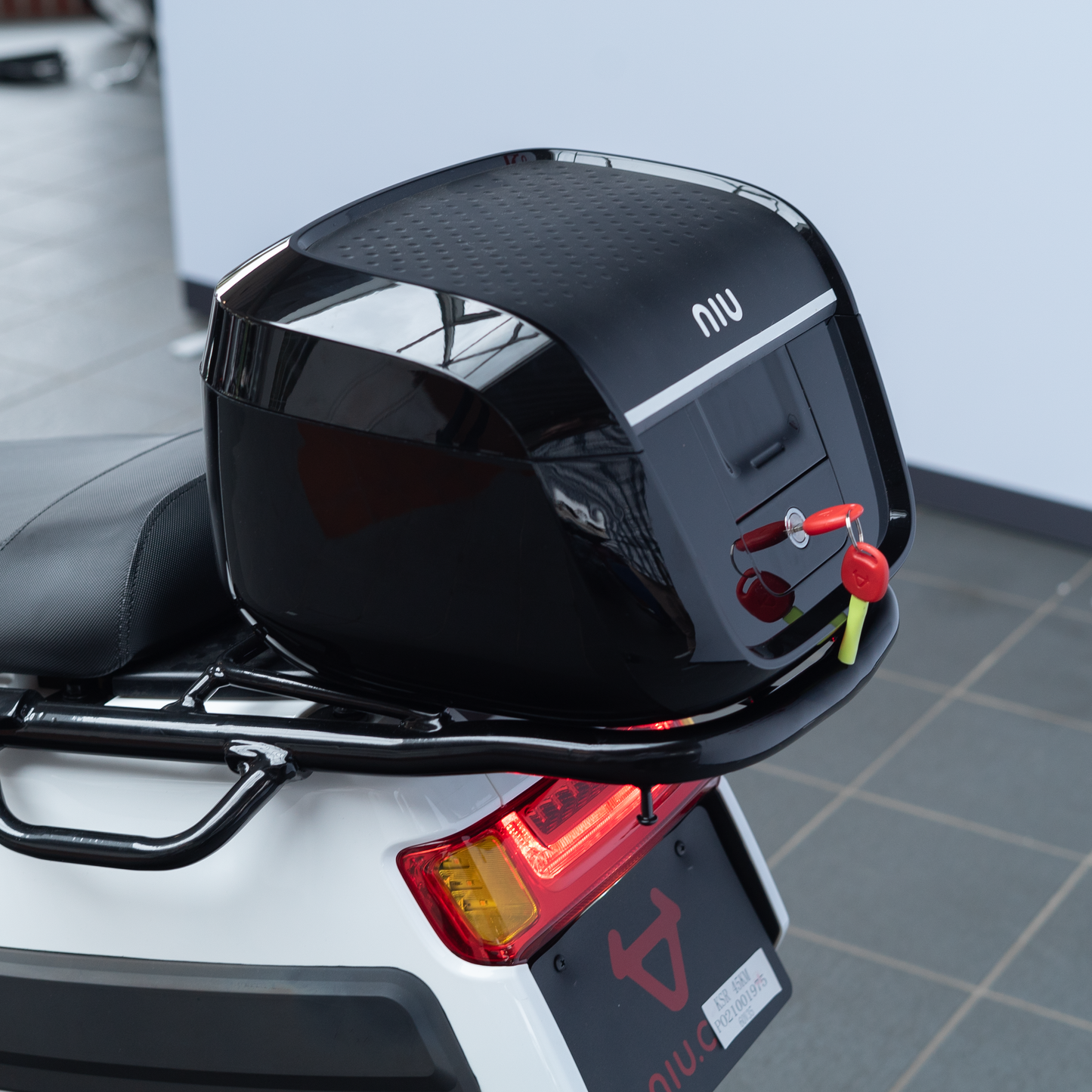 NQi Cargo | 45 km/h | Weiß