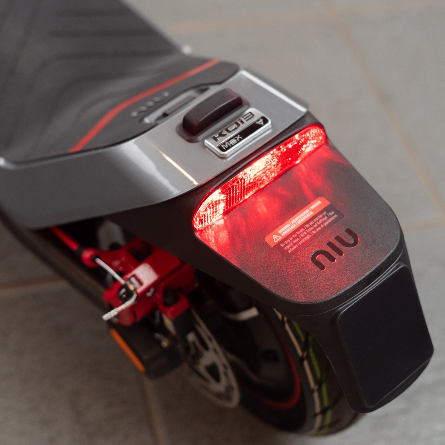 NIU KQi3 Max | Elektrotretroller mit Straßenzulassung | Deutsche Version