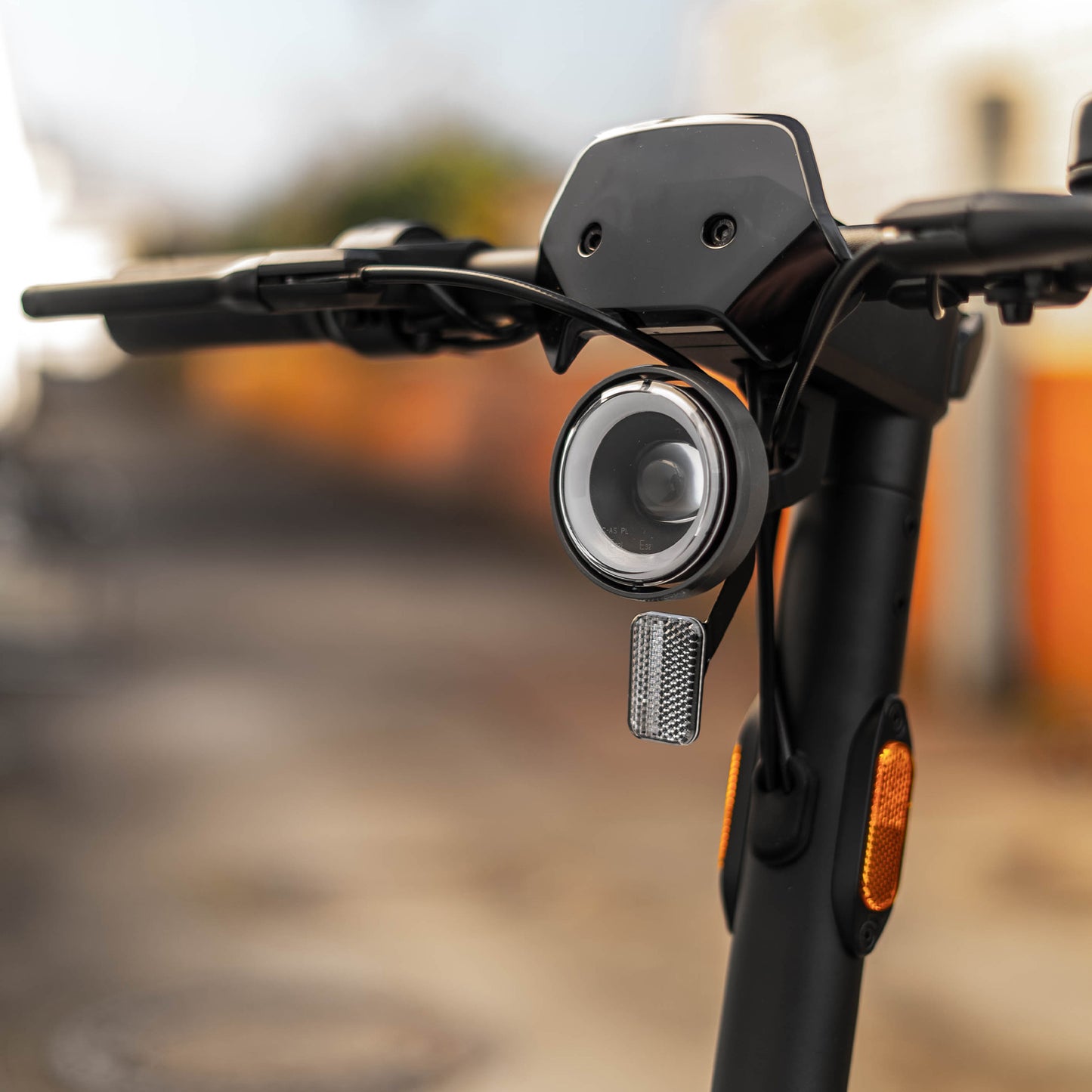 NIU KQi 3 Pro | Electric Kick Scooter | Deutsche Version